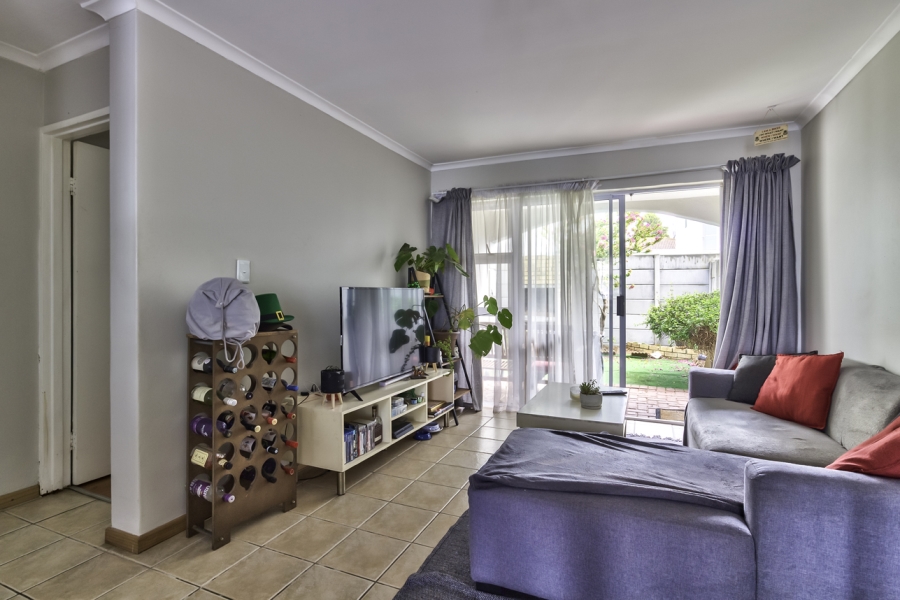 2 Bedroom Property for Sale in Parklands Western Cape